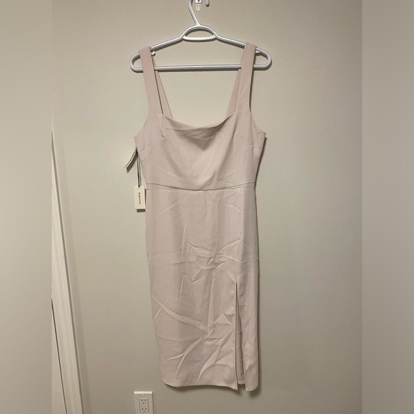 BNWT - Babaton 90s Slit Midi Dress (8) - Picture 5 of 7